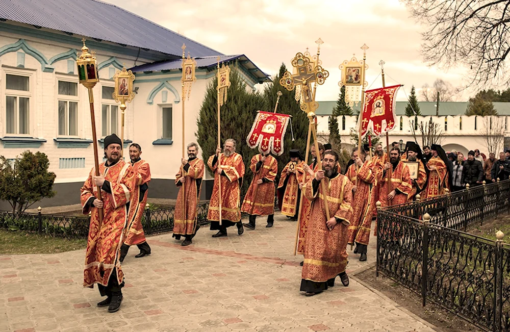 Крестный ход на светлой седмице чинопоследование