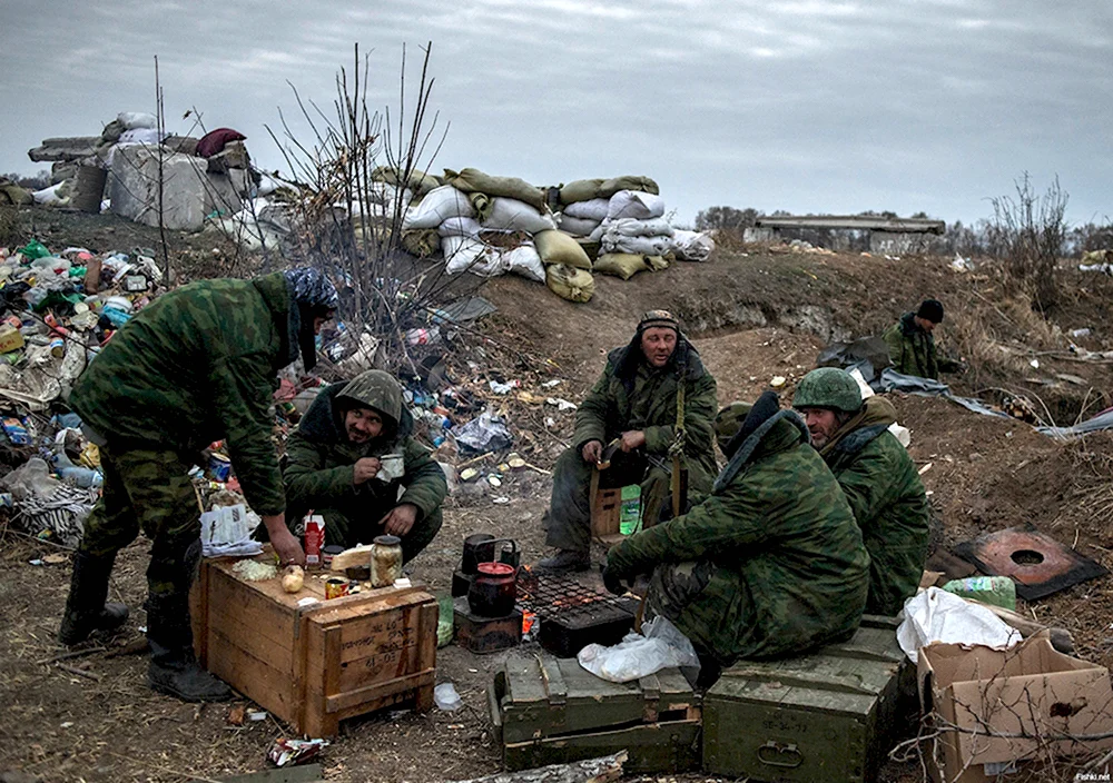 Нищие украинские военные