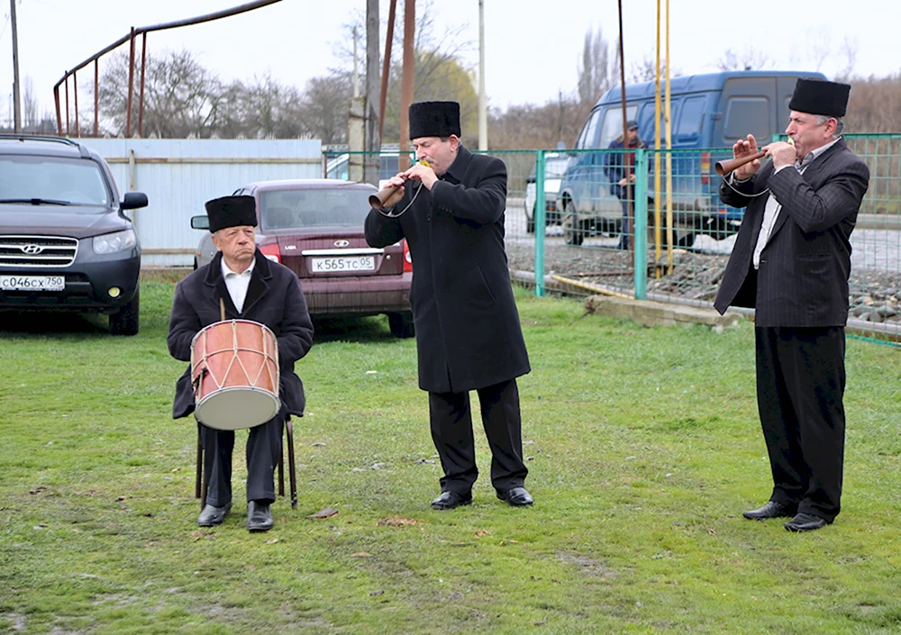 Праздник Явар Сувар