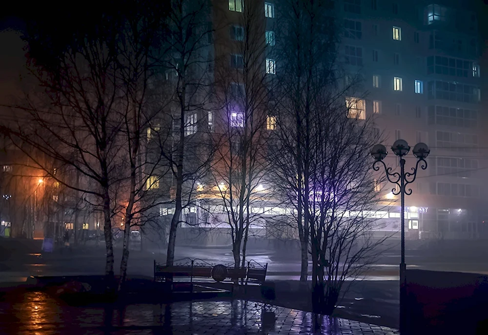 Апрельский вечер в городе