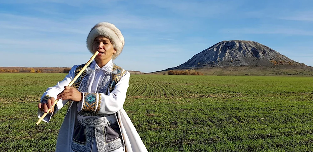 Башкирский национальный инструмент курай