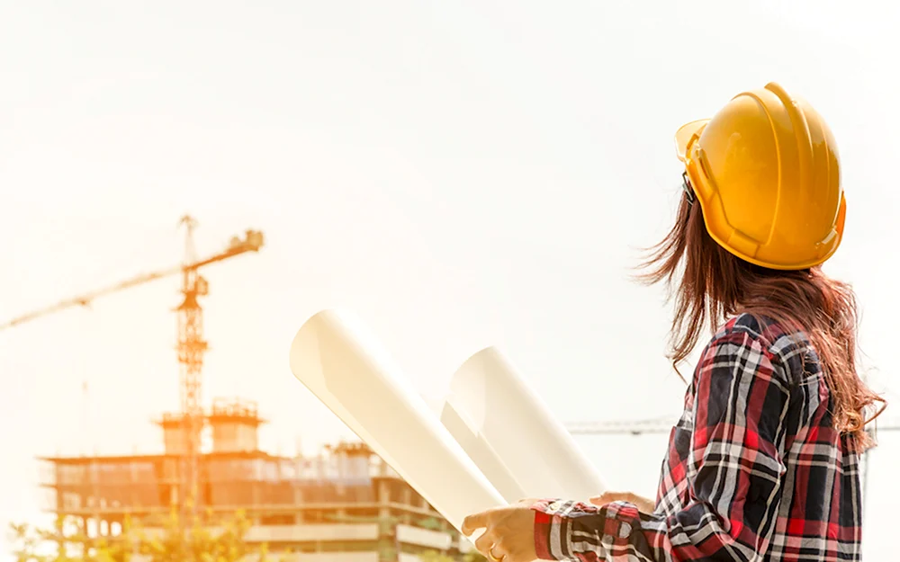 Construction worker Asian smartphone