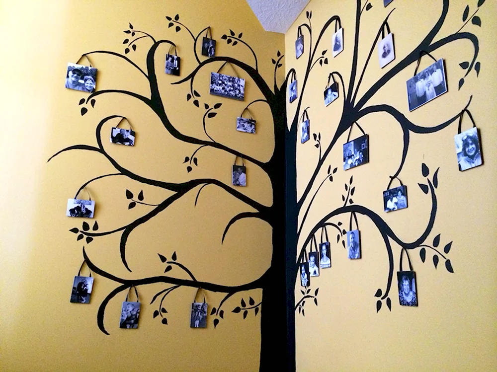 Декорации на стене в виде дерева