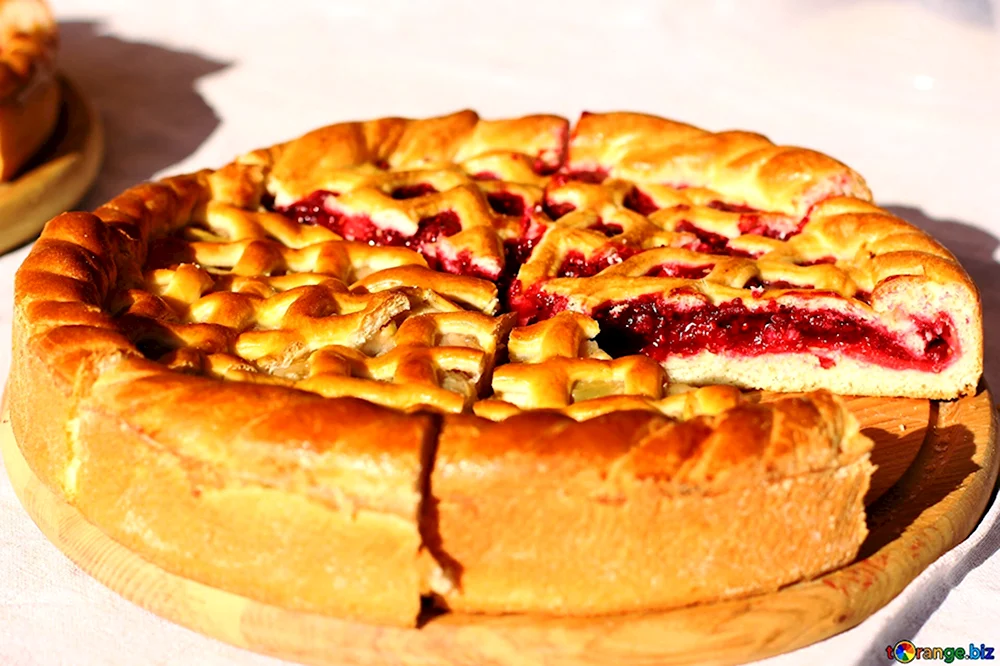 Домашний пирог с ягодами