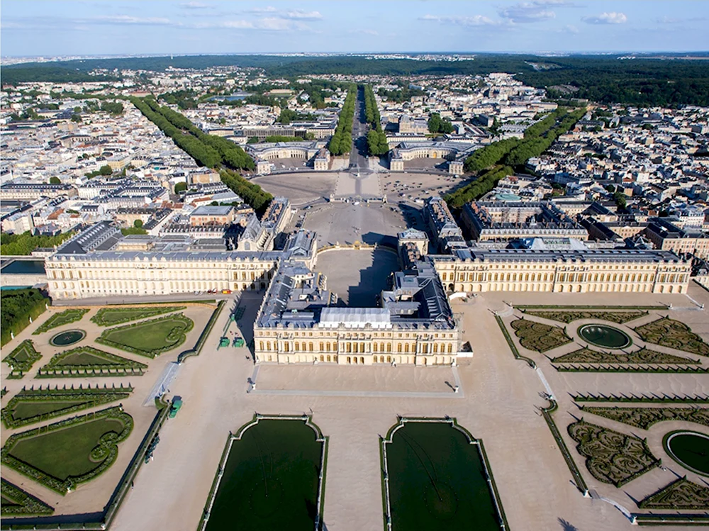 Дворец Версаль в Париже