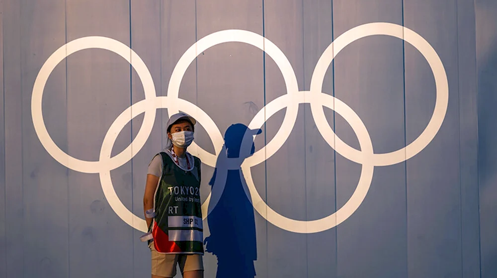Эмблема Олимпийских игр в Токио 2022