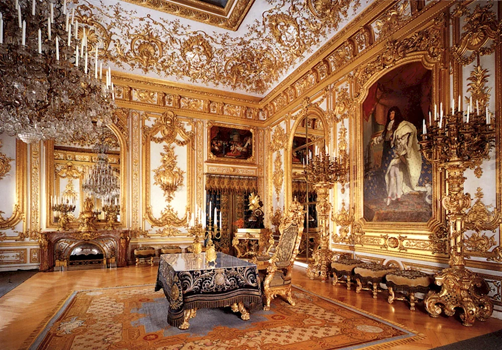 Кабинет Людовика 14 Версальского дворца
