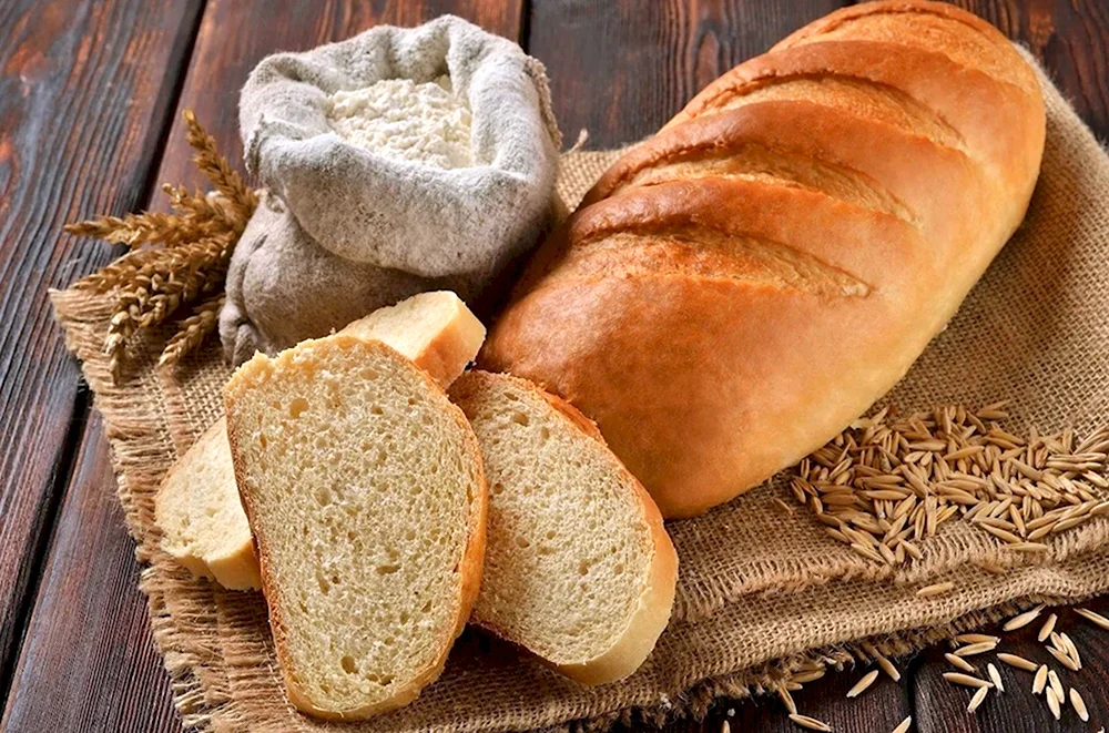 Хлеб пшеничный Батонообразный