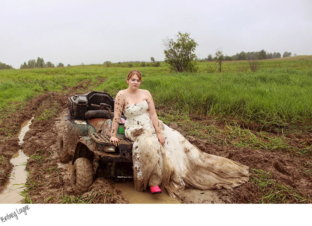 Колхозное свадебное платье