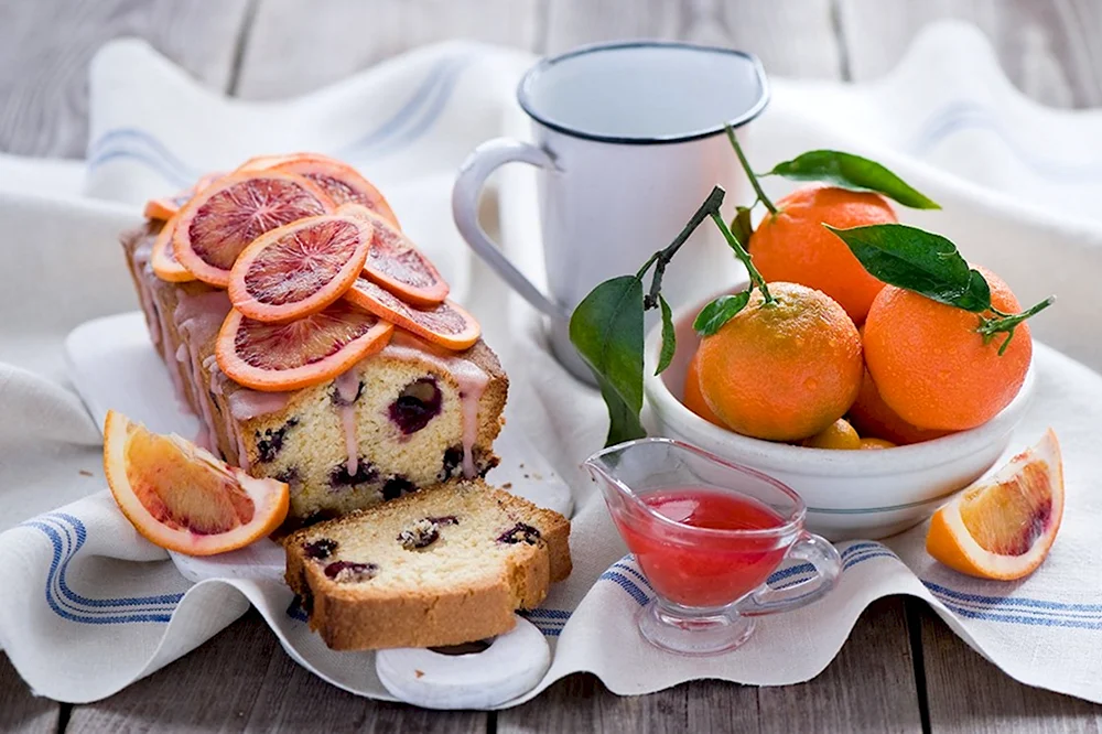 Красивый завтрак с фруктами