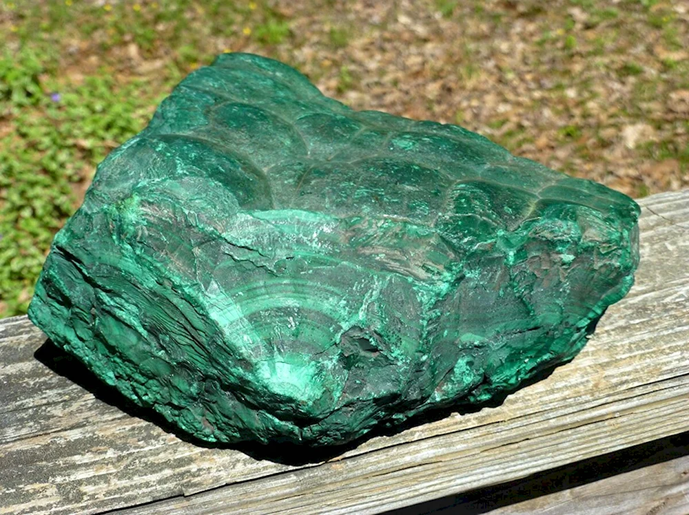 Малахит минерал