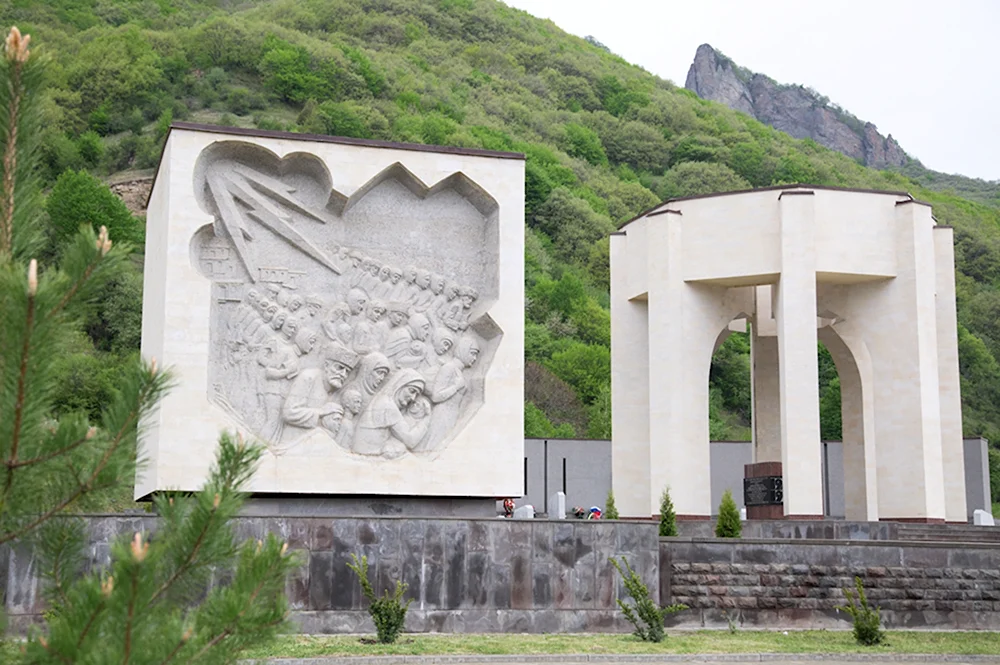 Мемориальный комплекс жертвам депортации карачаевского народа