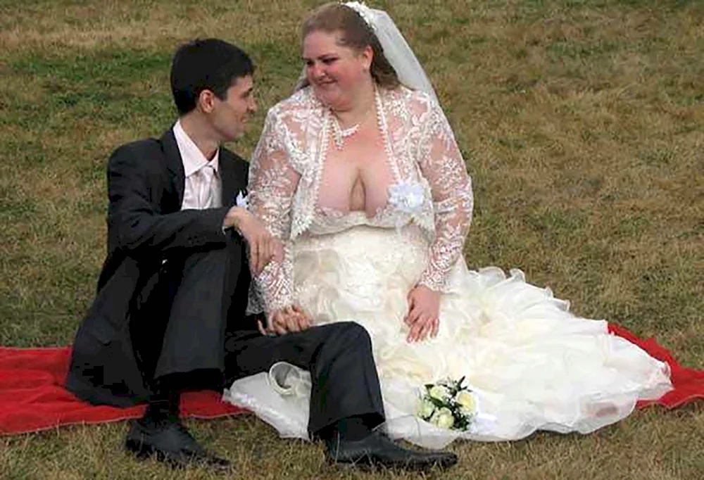 Нелепые Свадебные платья