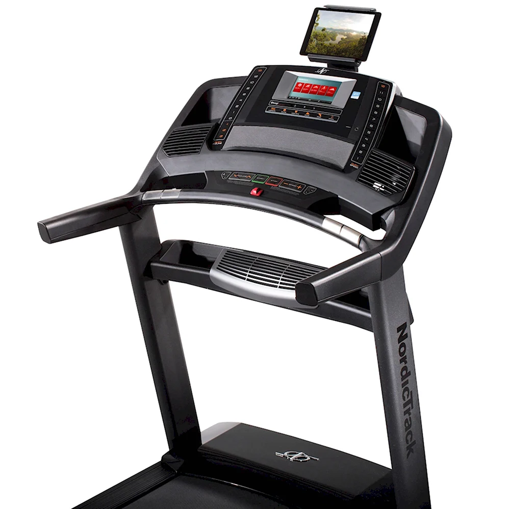 NORDICTRACK commercial 1750 Treadmill