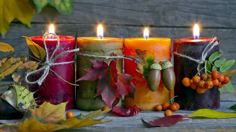 Осенняя композиция со свечами