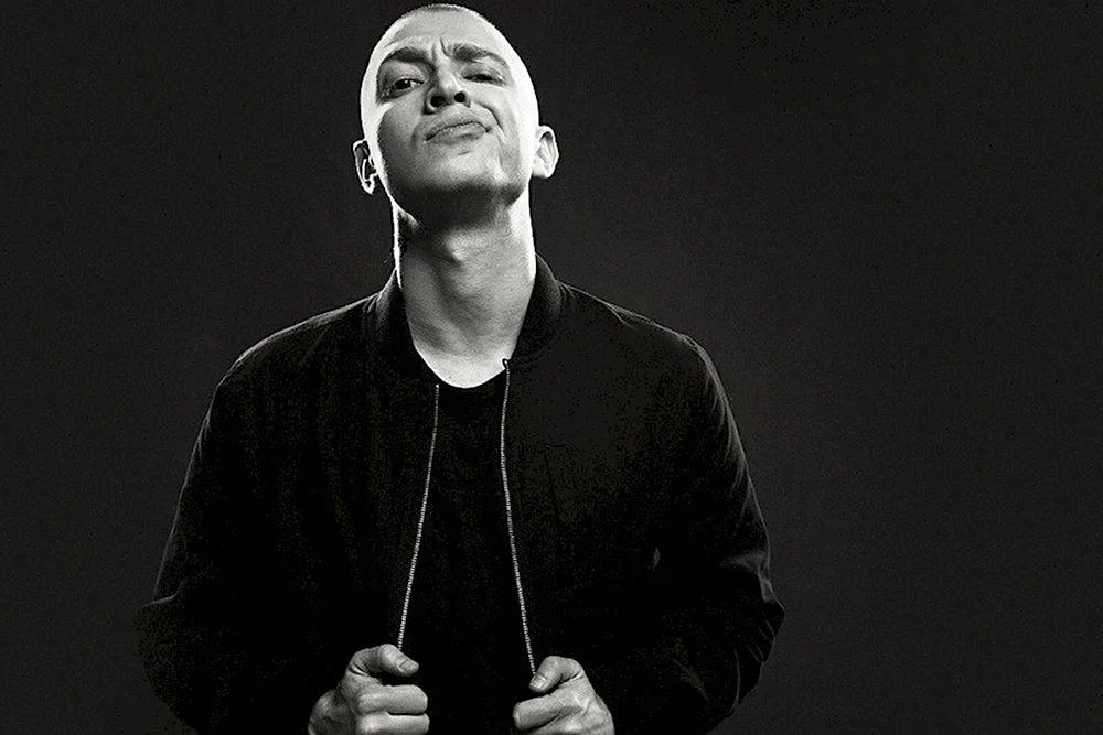 Oxxxymiron