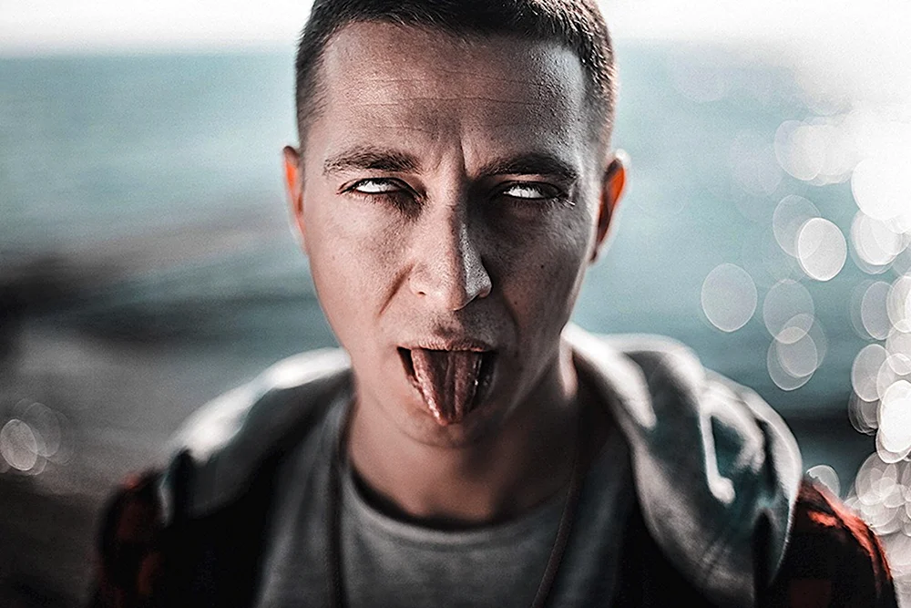 Oxxxymiron