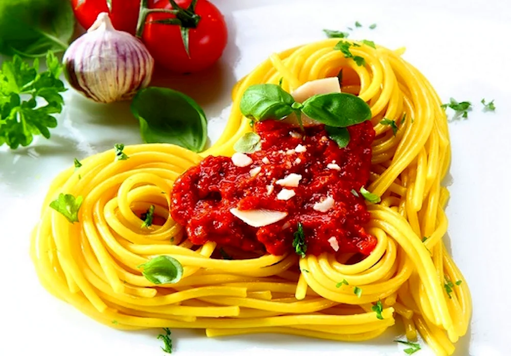 Паста макароны спагетти фетучини