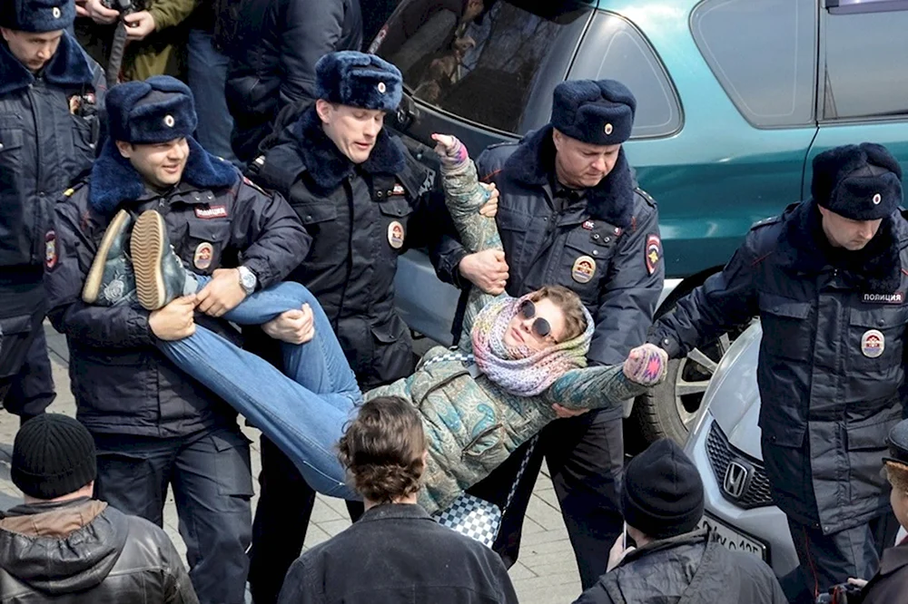 Полицейский беспредел в России