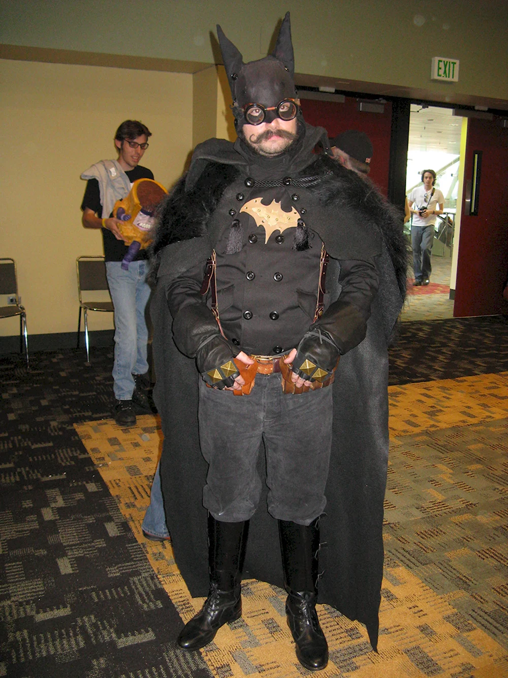 Поплавский в костюме Бэтмена