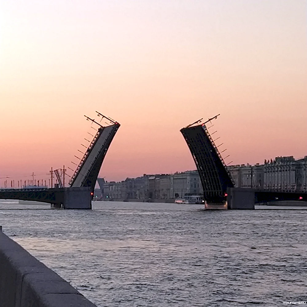 Река Нева в Санкт-Петербурге