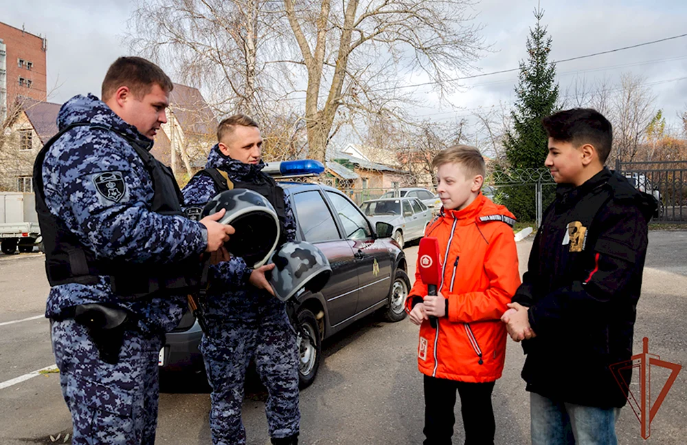 С праздником вневедомственной охраны
