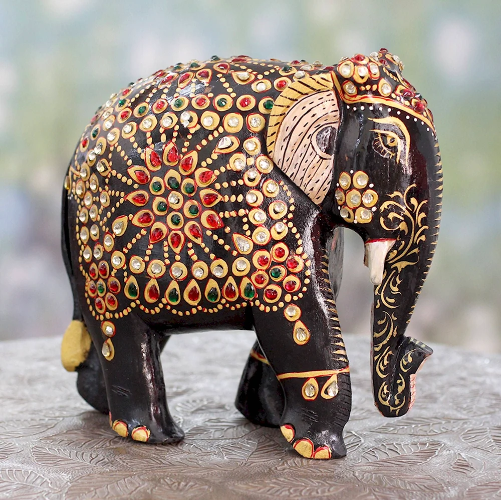 Скульптура слон индийский