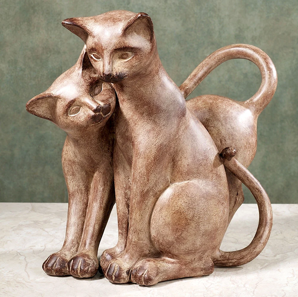 Скульптура животного кошки