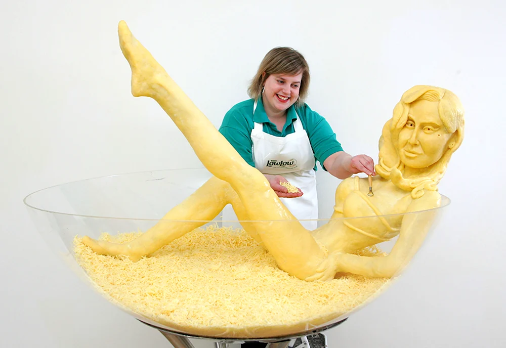 Скульптуры из сыра