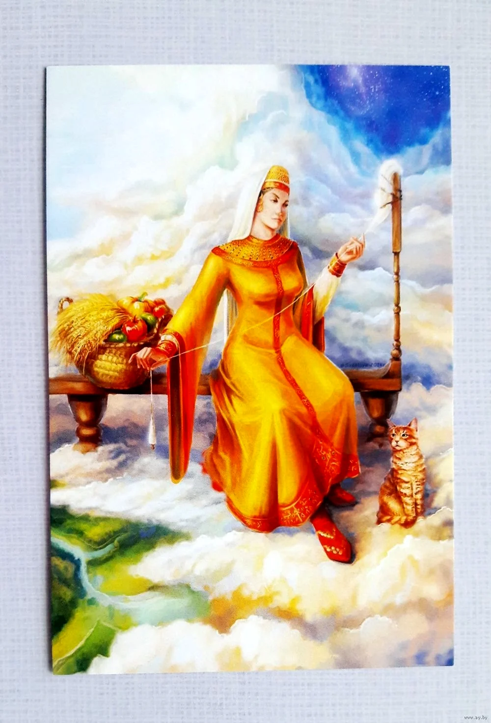Славянская богиня с маками