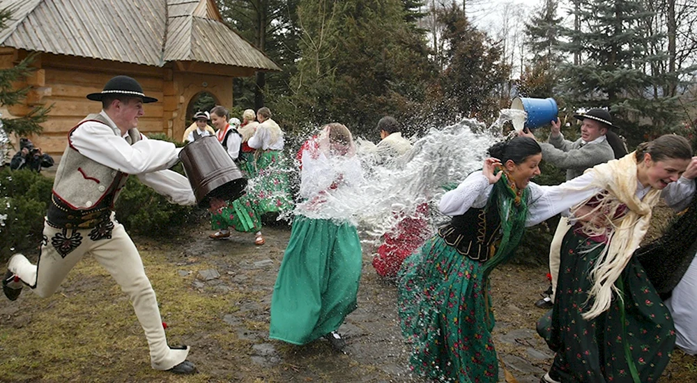 Смигус дынгус в Польше