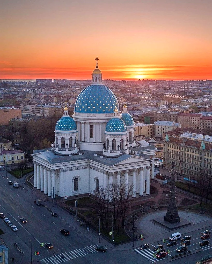 Собор Святой Живоначальной Троицы Санкт-Петербург