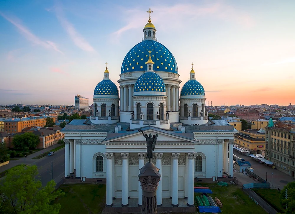 Троице-Измайловский собор в Санкт-Петербурге