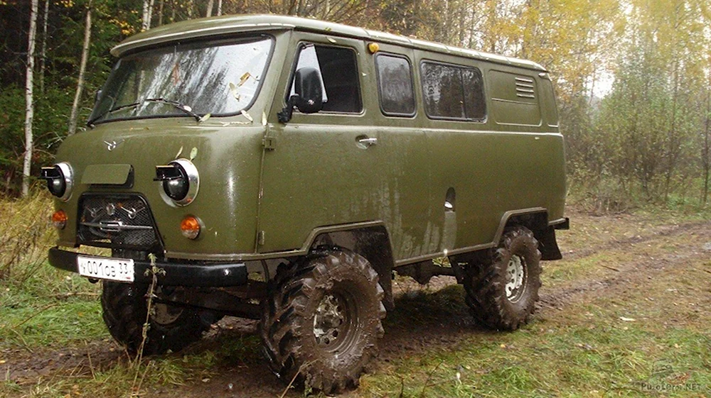 УАЗ-452 внедорожник