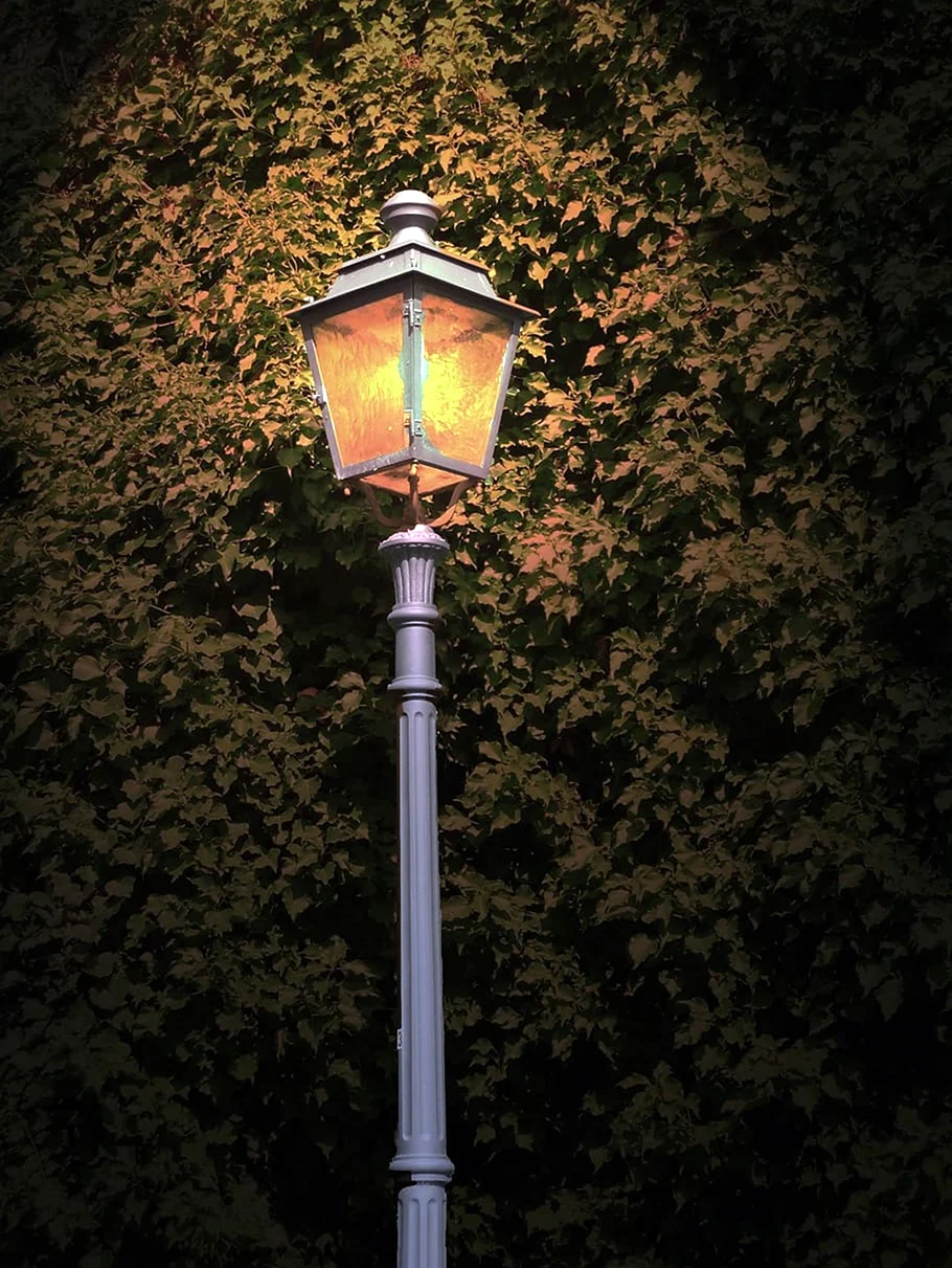 «Уличный свет» Streetlight 1997