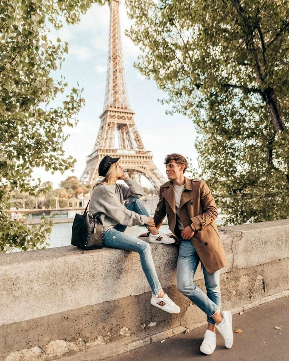 Влюбленные в Париже