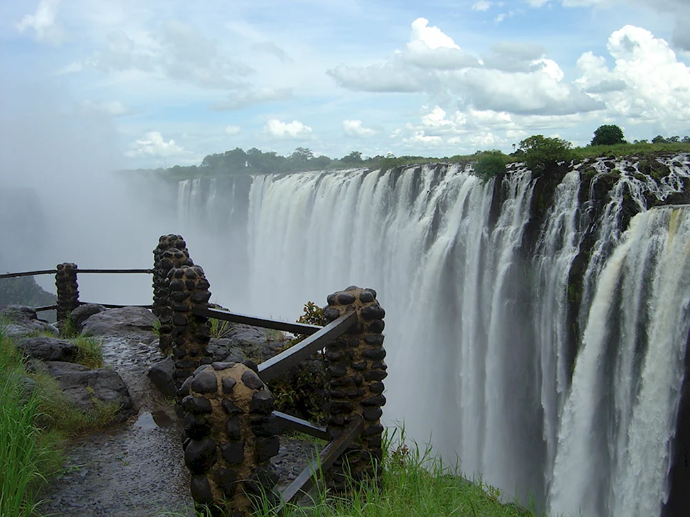 Водопад Виктория Зимбабве-Замбия Африка