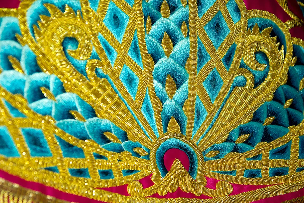 Вышивка золотошвейное искусство Узбекистан