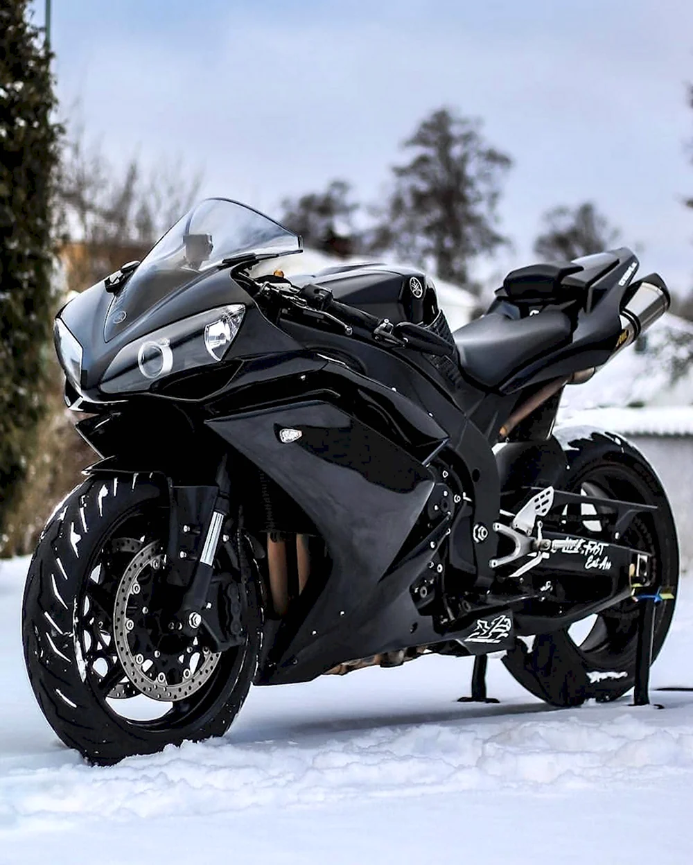 Yamaha r1. Yamaha r1 2008. Yamaha r1 motorbike. Спортбайк Ямаха.