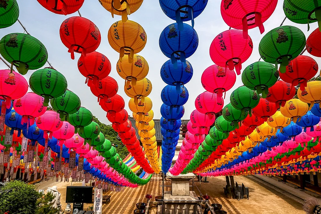 День рождения Будды в Южной Корее фонари