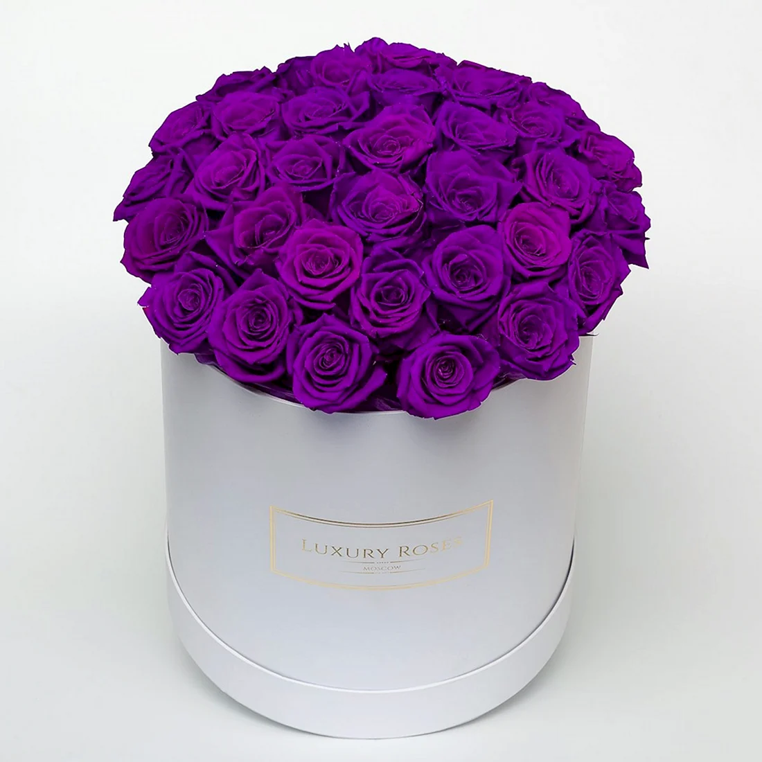 Фиолетовые розы букет в коробке