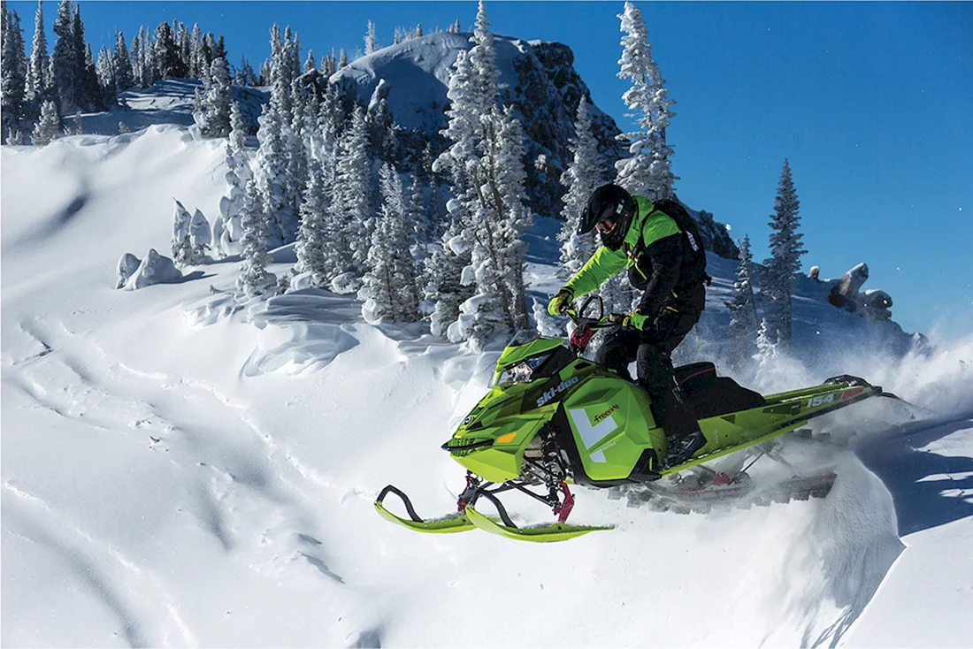 Снегоход BRP Ski-Doo Freeride