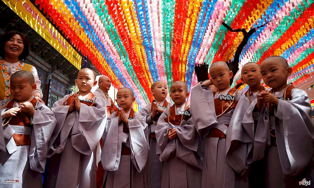 Весак праздник буддистов
